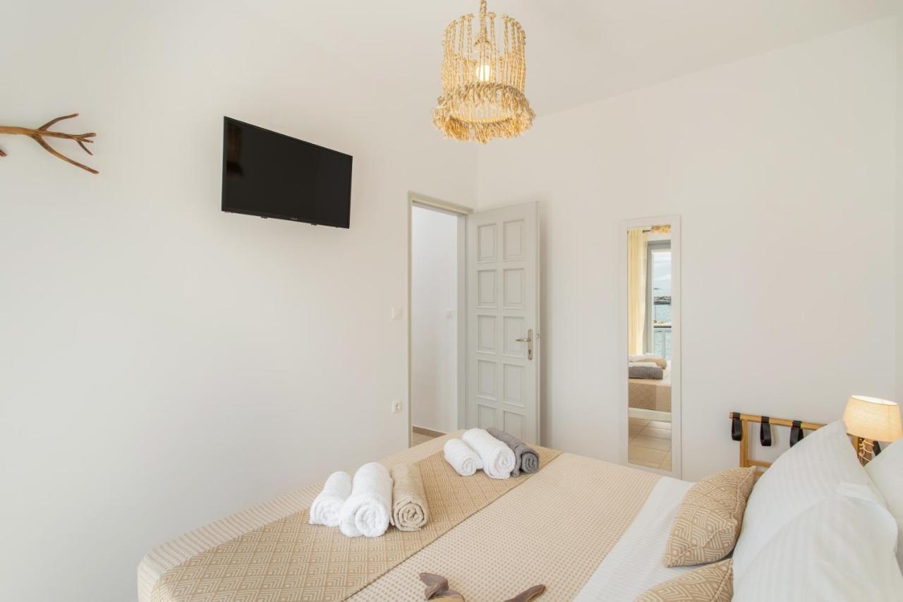 Yialos Rooms Piso Livadi Exterior foto